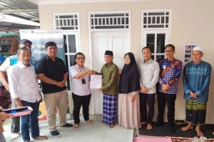 large_Foto_7_Bedah_Rumah_Desa_Pagedangan_0c15e9181f