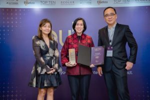 large_Foto_1_SML_Raih_Hubexo_Asia_Awards_2026_4c4f8a9e1e